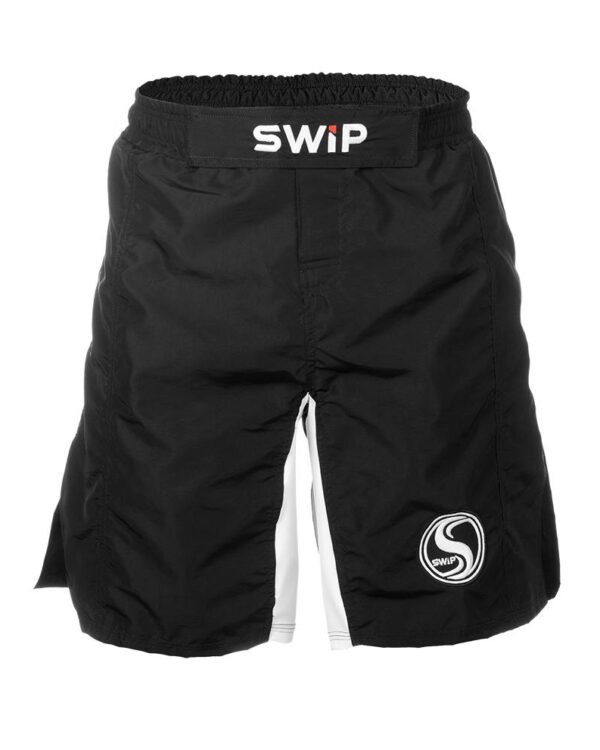 SHORT FIGHT SWIP BLACK  pantalone unisex per ogni tipo di sport
