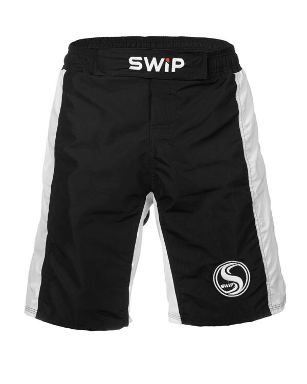 SHORT FIGHT SWIP BLACK WHITE  pantalone unisex per ogni tipo di sport